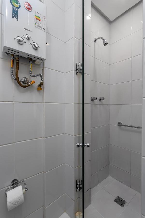 Pineapples RDL1112 - Sossegado quarto e sala perto da praia de Copacabana Rio de Janeiro Exterior foto